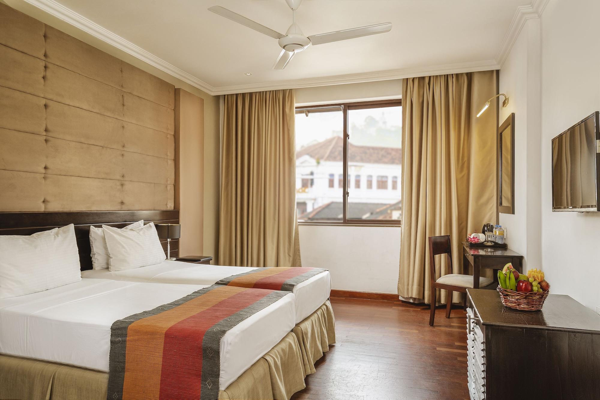 Kandy City Hotel By Earl'S Ngoại thất bức ảnh